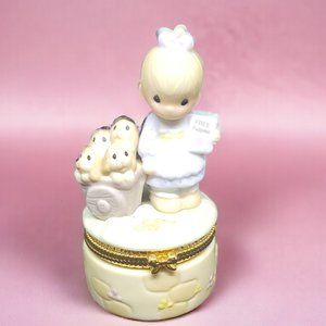 Precious Moments® hinged box -- "God loveth a Cheerful Giver" - 1998.    NIB